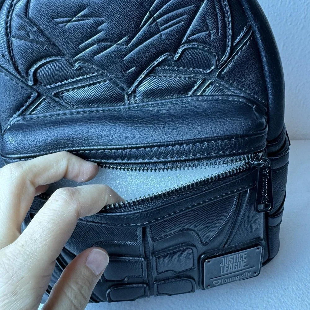 Loungefly Justice League Batman Mini Backpack DC Comics Black Adjustable READ